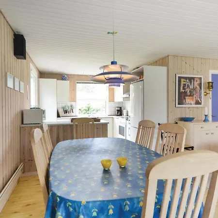 Three Bedroom Holiday In Casa de Férias *